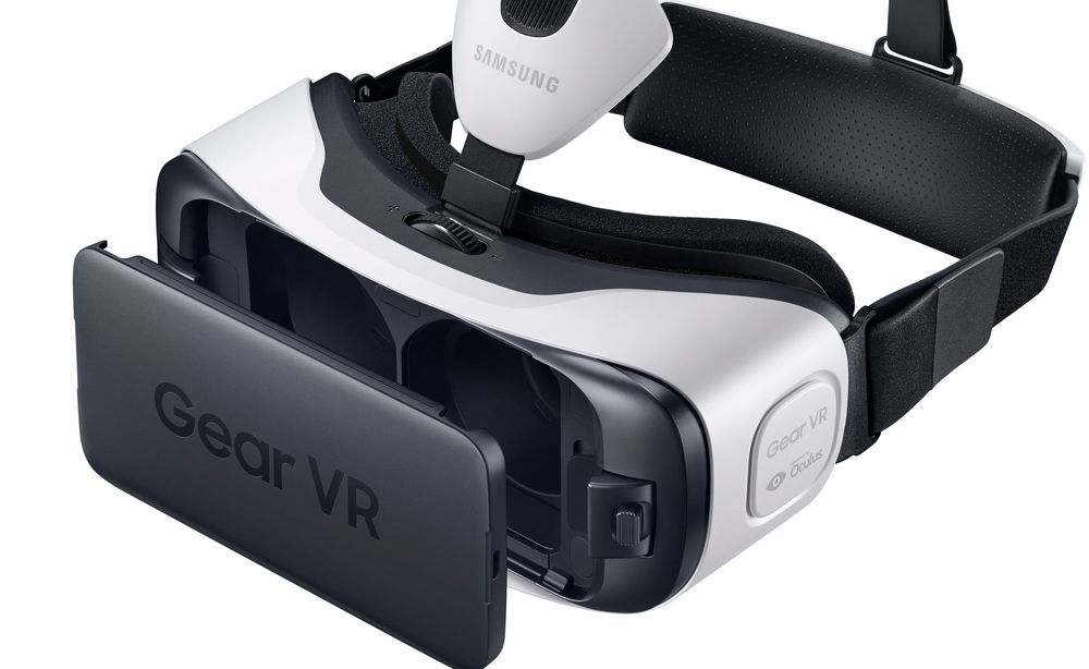 Vr очки 2024. Samsung Gear VR SM-r320. VR шлем самсунг. VR очки самсунг SM-r321. Samsung Gear VR 2.